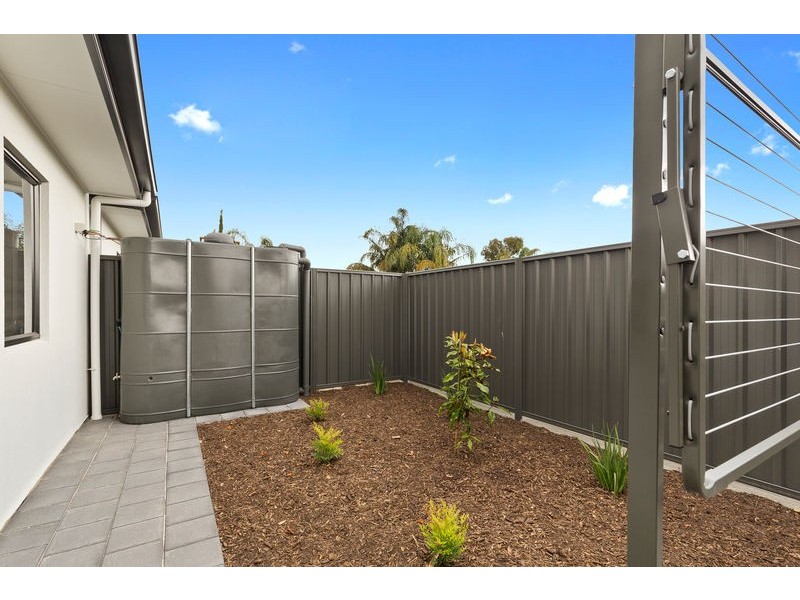 1A. Galbraith Ave, Park Holme SA 5043