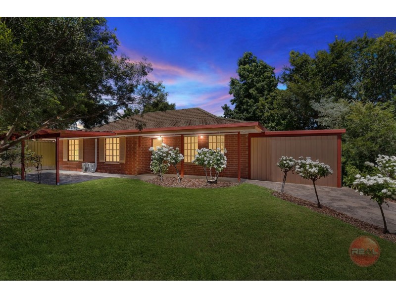 1 Abberton Street, Flagstaff Hill SA 5159