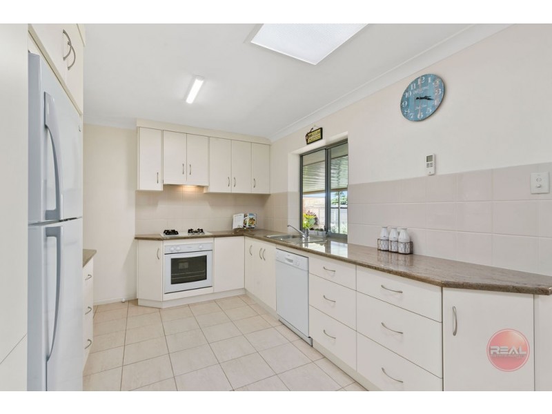 12 Ardross Crescent, Morphett Vale SA 5162