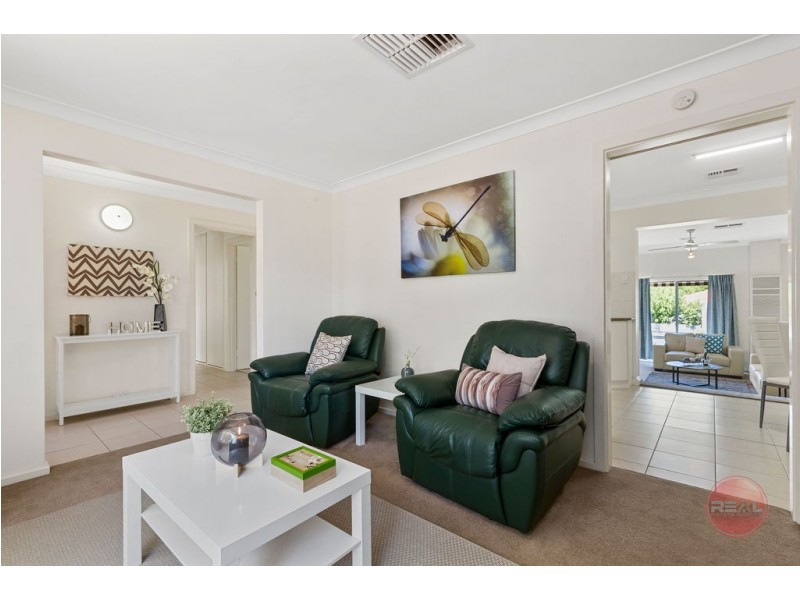 12 Ardross Crescent, Morphett Vale SA 5162