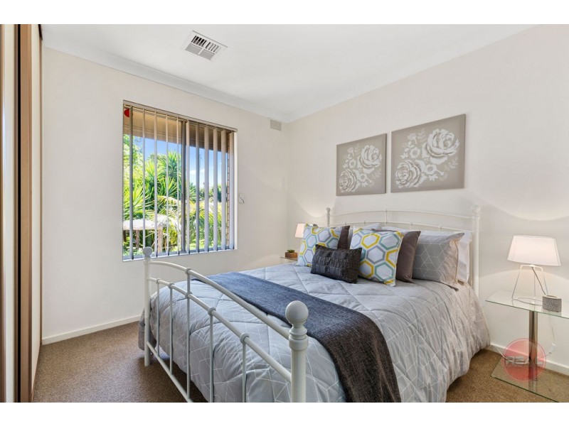 12 Ardross Crescent, Morphett Vale SA 5162