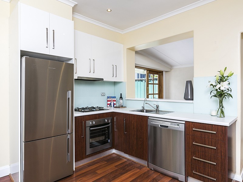 4/18 Gurrs Road, Kensington Park SA 5068