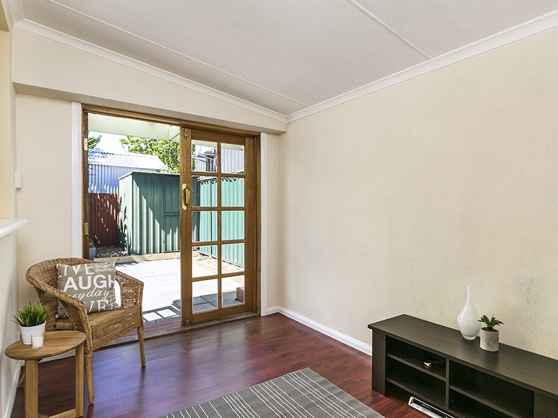 4/18 Gurrs Road, Kensington Park SA 5068