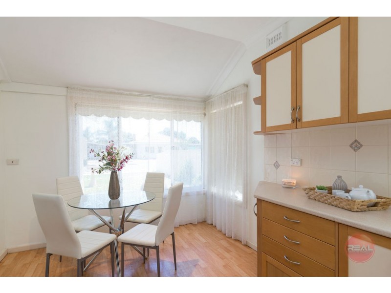 33 Condada Avenue, Park Holme SA 5043