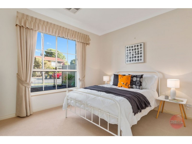 44 Wallala Avenue, Park Holme SA 5043