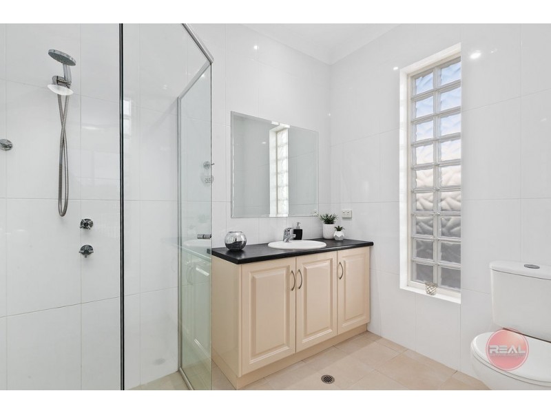 44 Wallala Avenue, Park Holme SA 5043