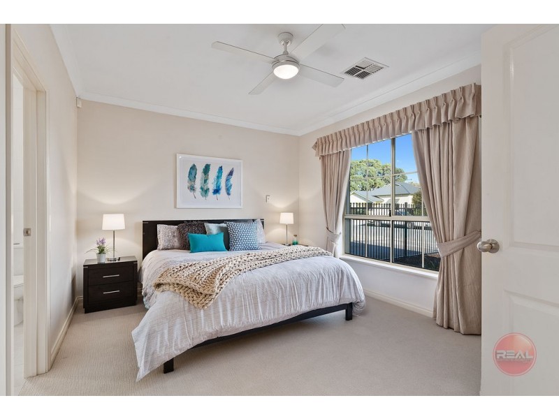 44 Wallala Avenue, Park Holme SA 5043