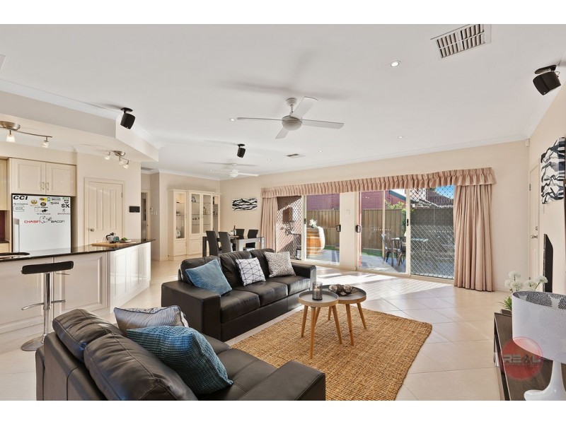 44 Wallala Avenue, Park Holme SA 5043