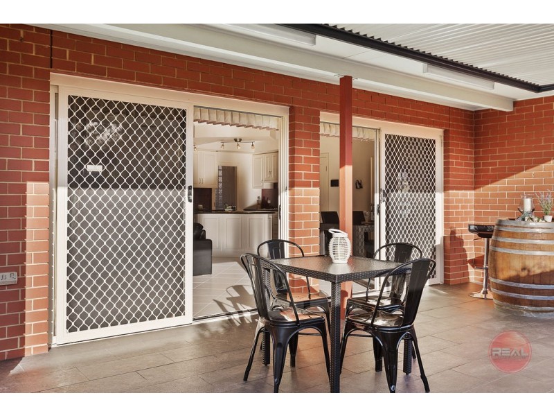 44 Wallala Avenue, Park Holme SA 5043