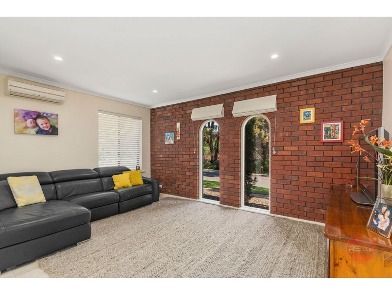 18 Weatherly Road, Happy Valley SA 5159