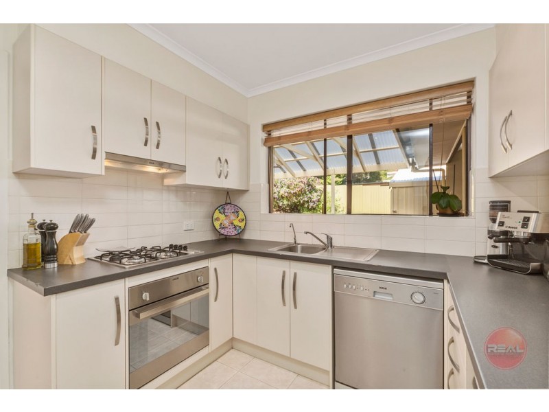 18 Weatherly Road, Happy Valley SA 5159