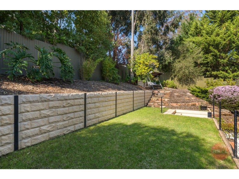 18 Weatherly Road, Happy Valley SA 5159