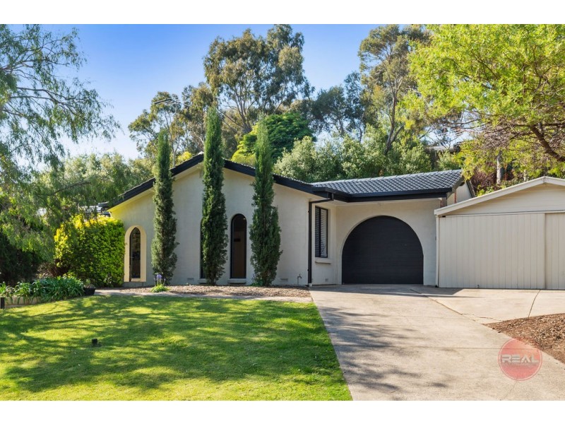 18 Weatherly Road, Happy Valley SA 5159
