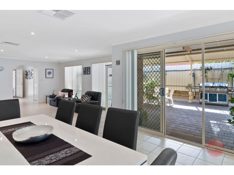 1 Benacre Close, Happy Valley SA 5159
