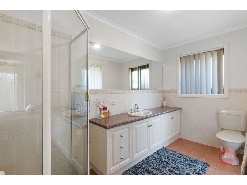 1 Benacre Close, Happy Valley SA 5159