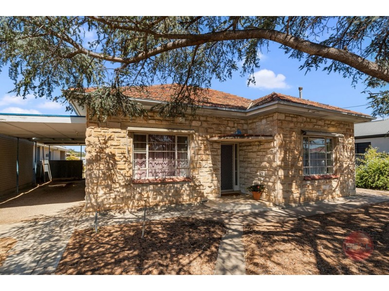 4 Nunyah Avenue, Park Holme SA 5043