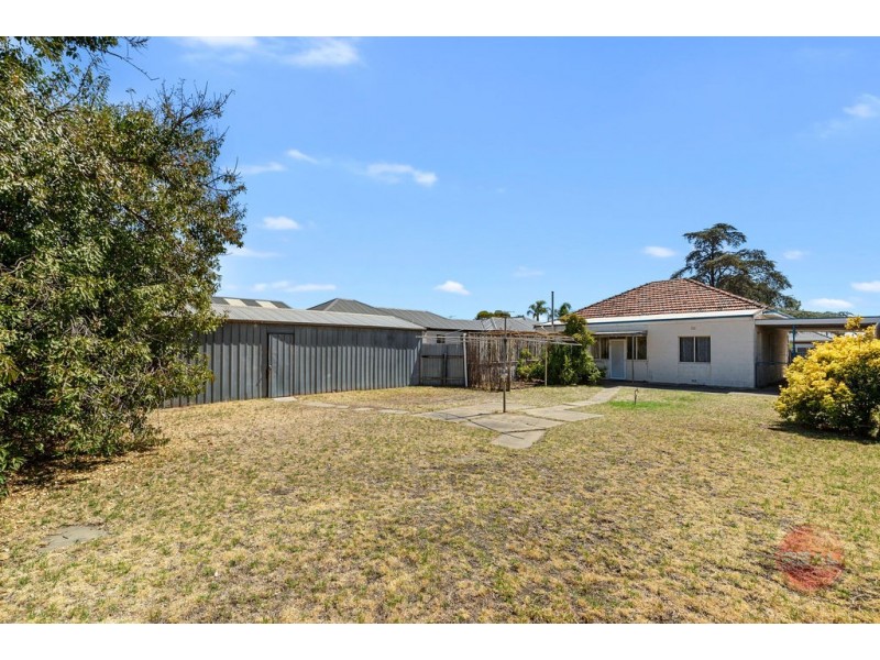 4 Nunyah Avenue, Park Holme SA 5043