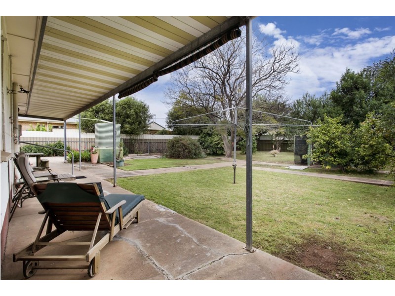 28 Johnstone Road, Oaklands Park SA 5046