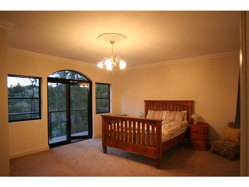2 Woorabinda Drive, Stirling SA 5152