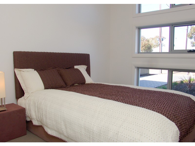 8 Rugby Street, Dover Gardens SA 5048