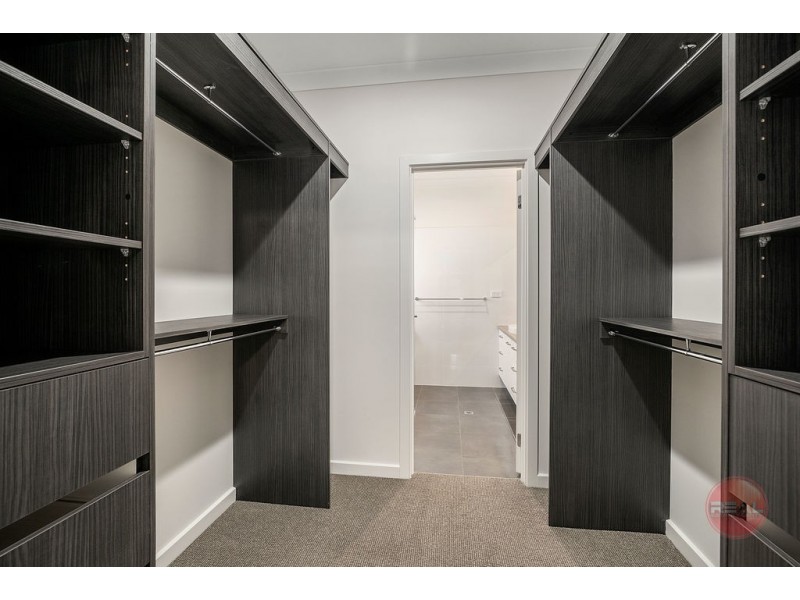 76 Celtic Avenue, Clovelly Park SA 5042