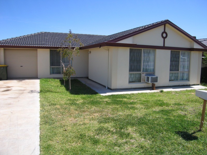 65 Chamberlain Drive, Christie Downs SA 5164