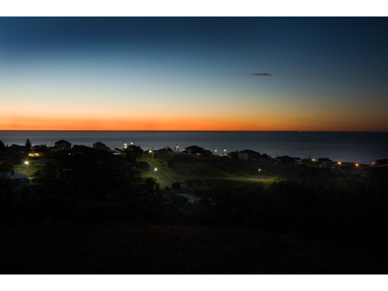 115 Perry Barr Drive, Hallett Cove SA 5158