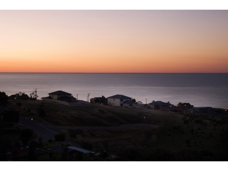 115 Perry Barr Drive, Hallett Cove SA 5158