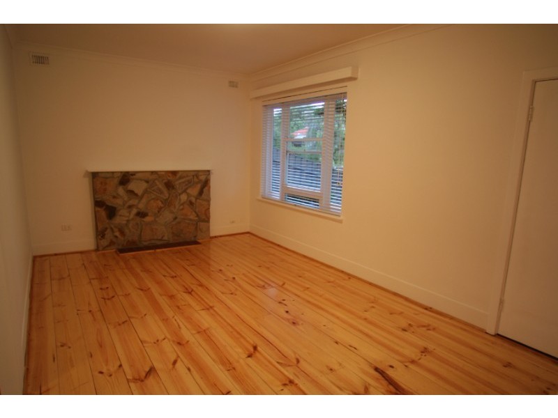 10 Mattner Avenue, Glenelg North SA 5045