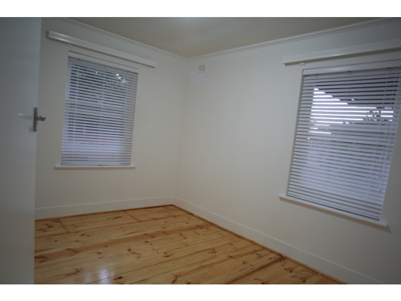 10 Mattner Avenue, Glenelg North SA 5045