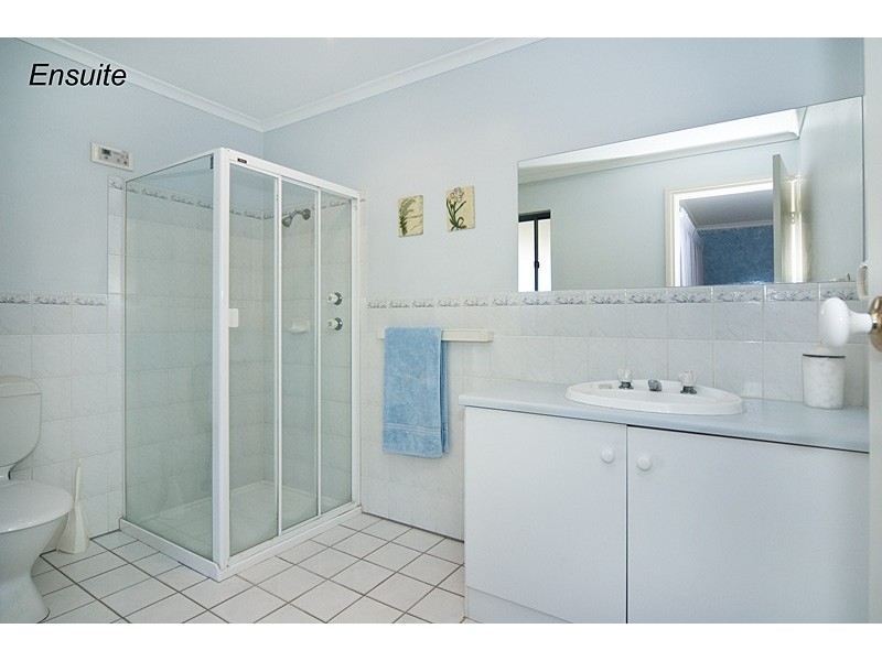 42 Spinnaker Cct, Sheidow Park SA 5158