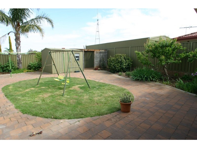 6 Leeward Court, Sheidow Park SA 5158