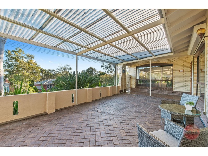 22 Broadmeadow Drive, Flagstaff Hill SA 5159