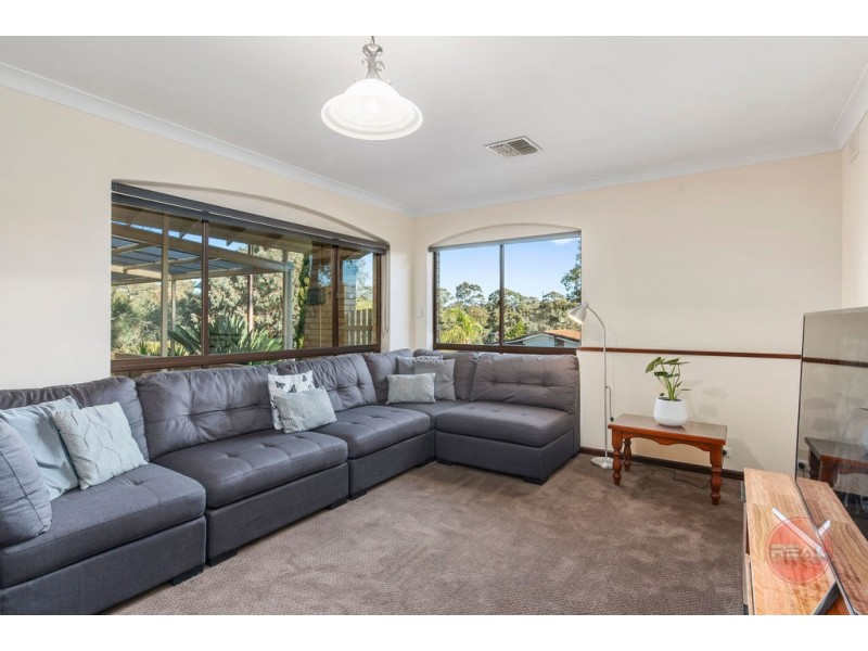22 Broadmeadow Drive, Flagstaff Hill SA 5159