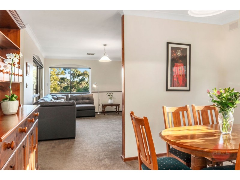 22 Broadmeadow Drive, Flagstaff Hill SA 5159