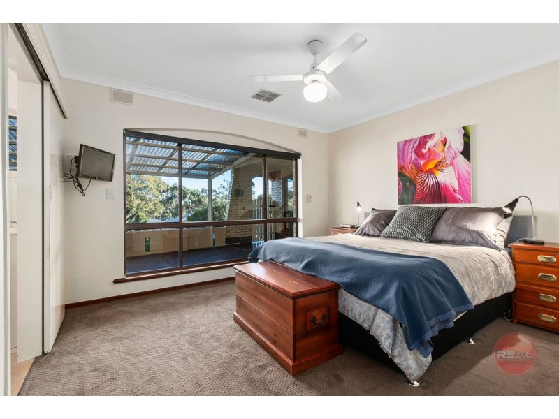22 Broadmeadow Drive, Flagstaff Hill SA 5159