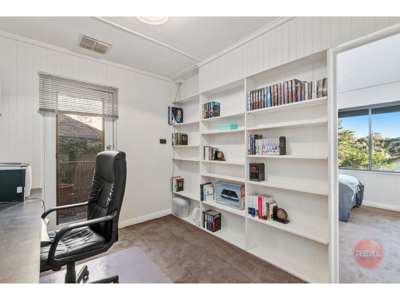 22 Broadmeadow Drive, Flagstaff Hill SA 5159