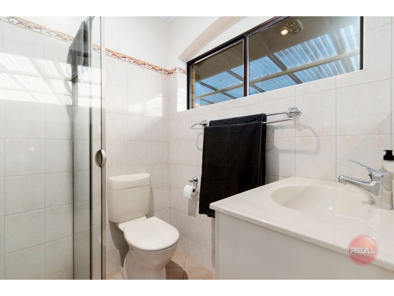 22 Broadmeadow Drive, Flagstaff Hill SA 5159