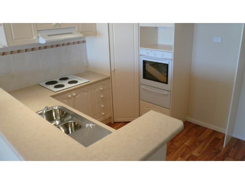 Apart 306 Fernleigh Gardens Estate, 177 Pimpala Road, Woodcroft SA 5162