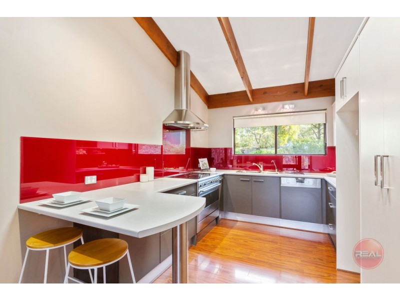 17 Wychwood Grove, Upper Sturt SA 5156