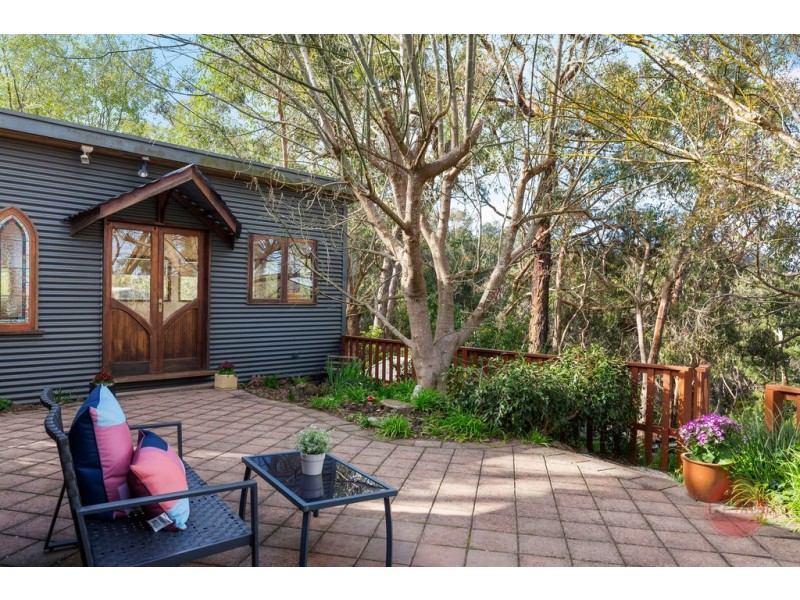 17 Wychwood Grove, Upper Sturt SA 5156