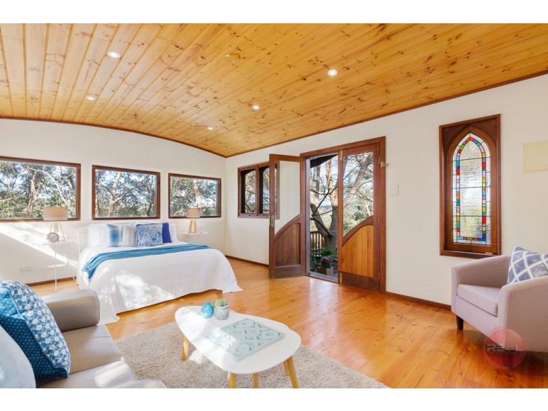 17 Wychwood Grove, Upper Sturt SA 5156