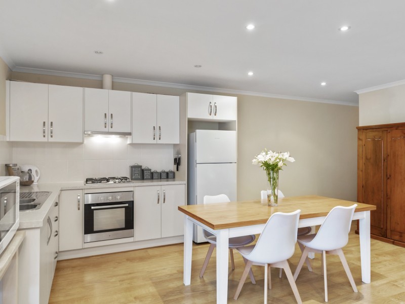 42b Nilpena Avenue, Park Holme SA 5043