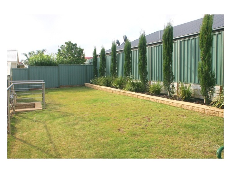 7 Magazine Drive, Walkley Heights SA 5098