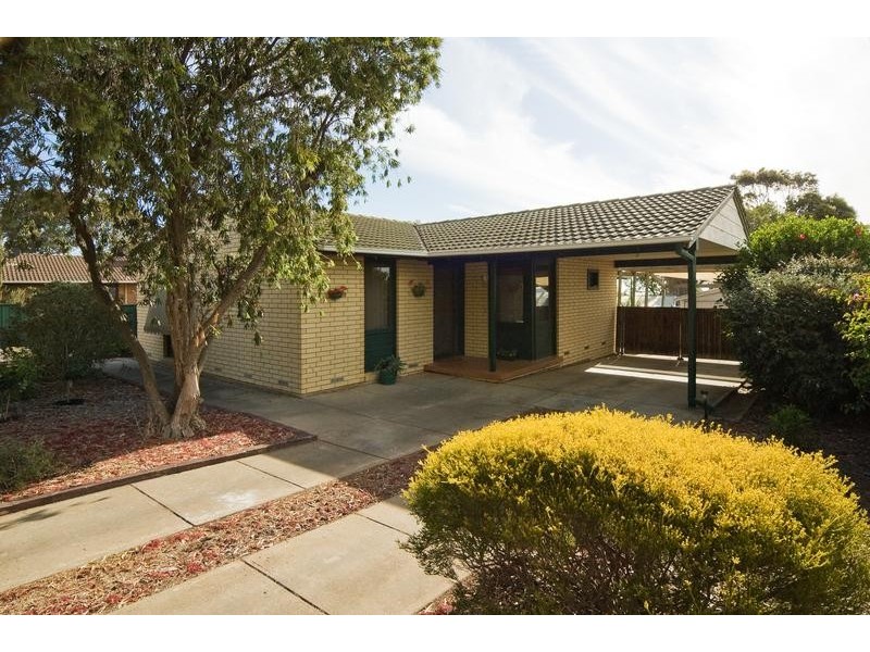 34 Oslo Crescent, Hackham West SA 5163