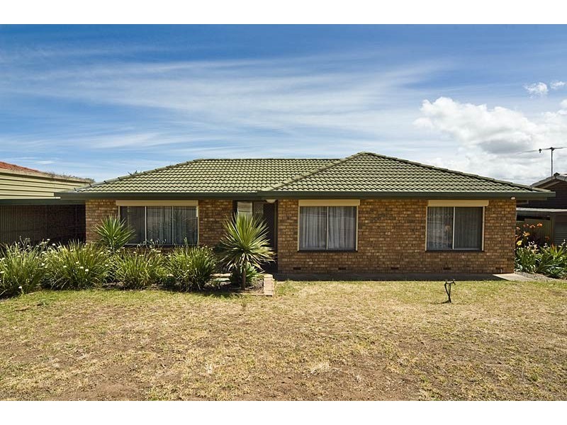 9 Glenhelen Road, Morphett Vale SA 5162