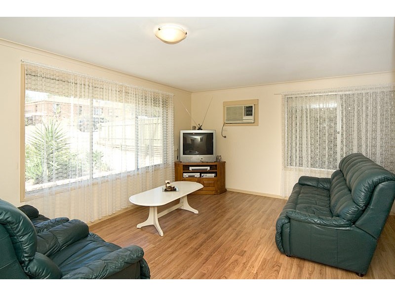 9 Glenhelen Road, Morphett Vale SA 5162