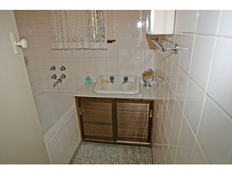 18 Eton Avenue, Warradale SA 5046