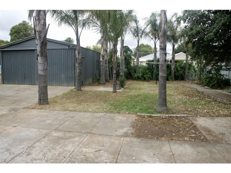 24 Kingston Avenue, Seacombe Gardens SA 5047