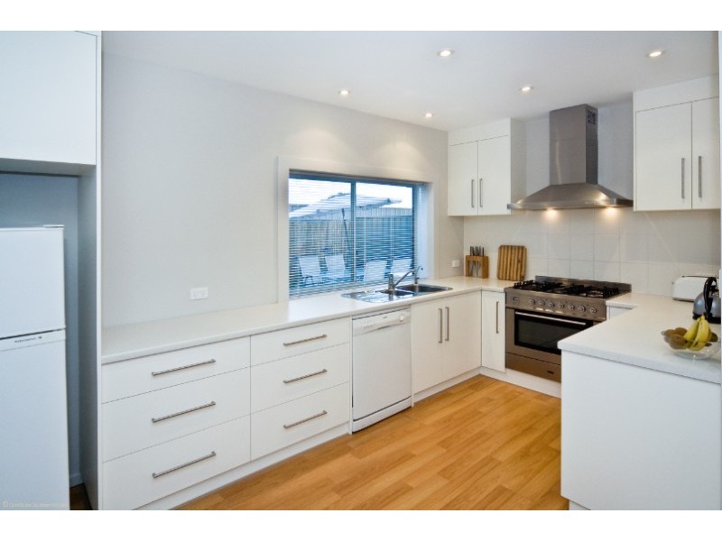 9/36 Simcock Street, West Beach SA 5024